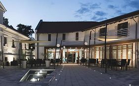 Munkacsy Hotel